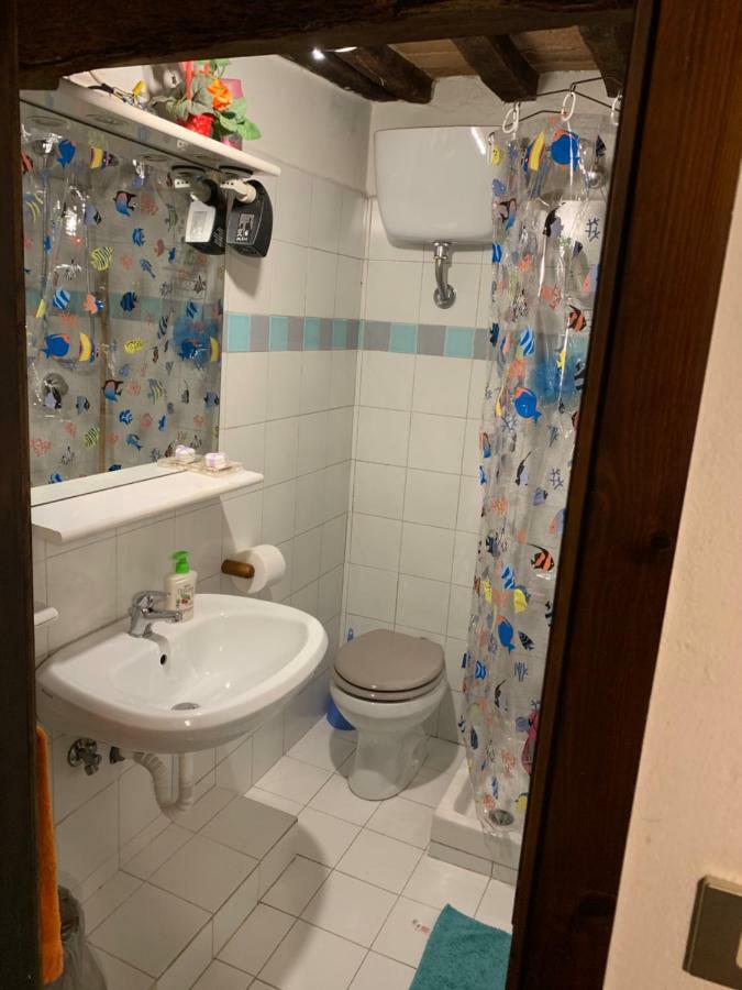 Via Galluri Поджібонсі Екстер'єр фото